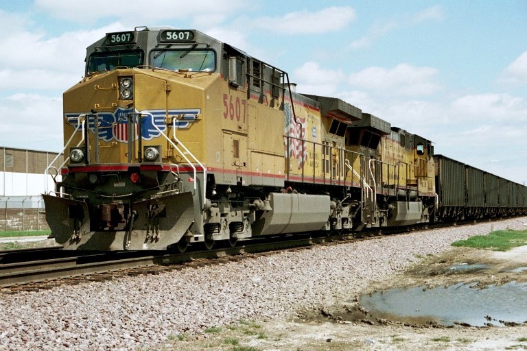 Union Pacific at Bellwood, IL