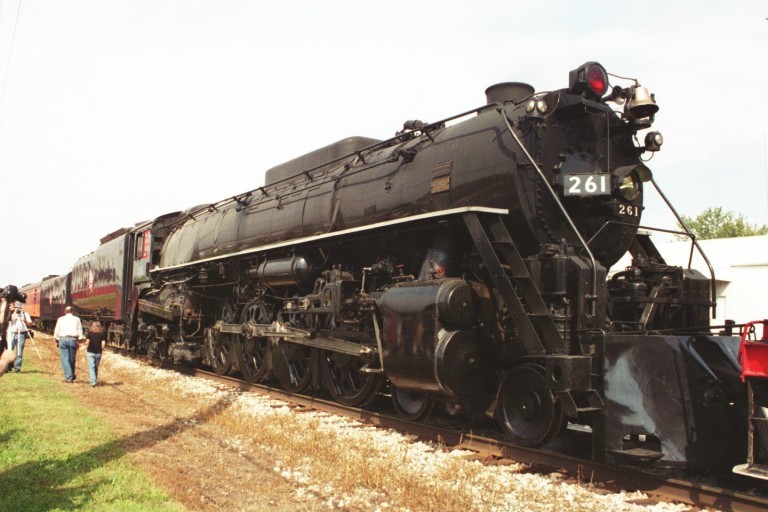Milwaukee Road 261 at Geneseo, IL