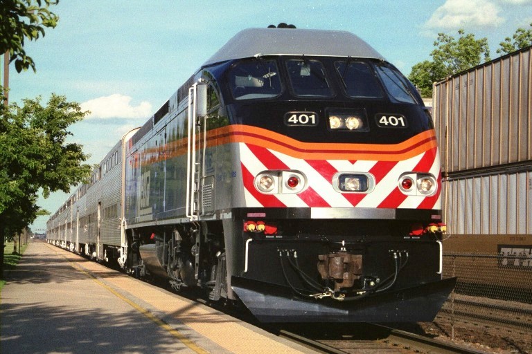 Metra 401 at Downers Grove, IL