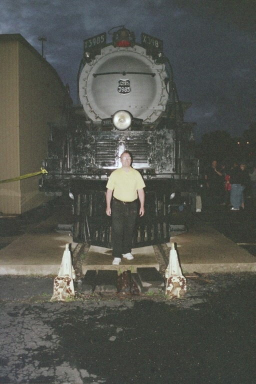 Union Pacific 3985 at West Chicago, IL