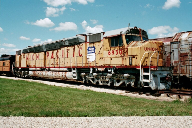 Union Pacific 6930