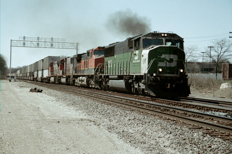 Burlington Northern Santa Fe at Lisle, IL